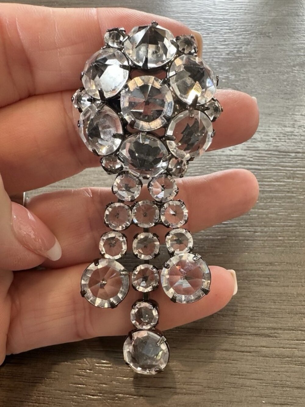 Juliana D&E Clear Rivoli Waterfall Brooch Open Back Fang Prongs Dangle 3"